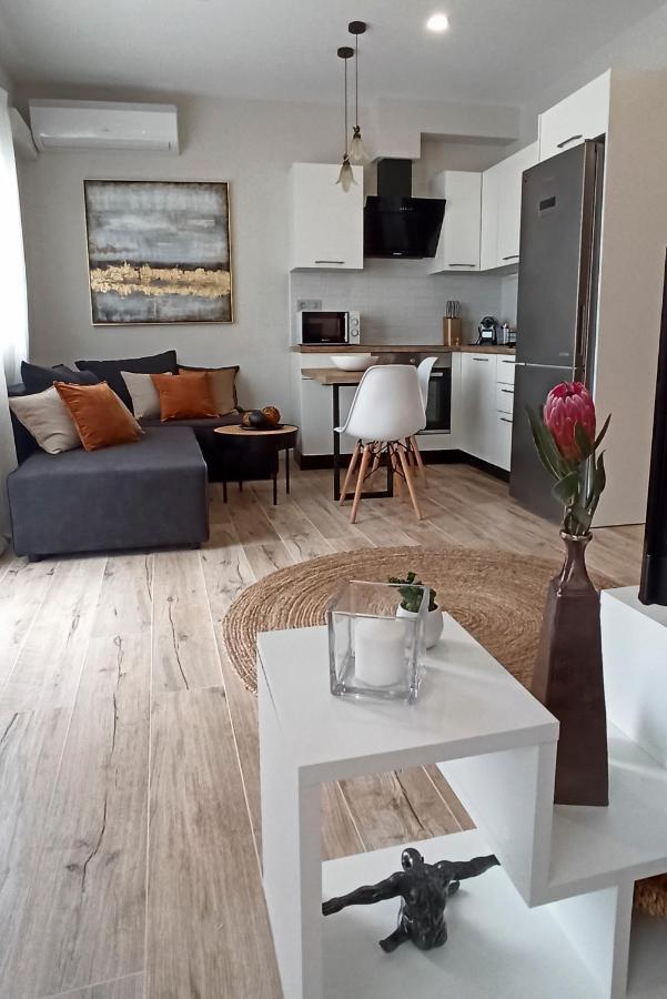 Chrysalis 2 Apartment คอสทาวน์ ภายนอก รูปภาพ